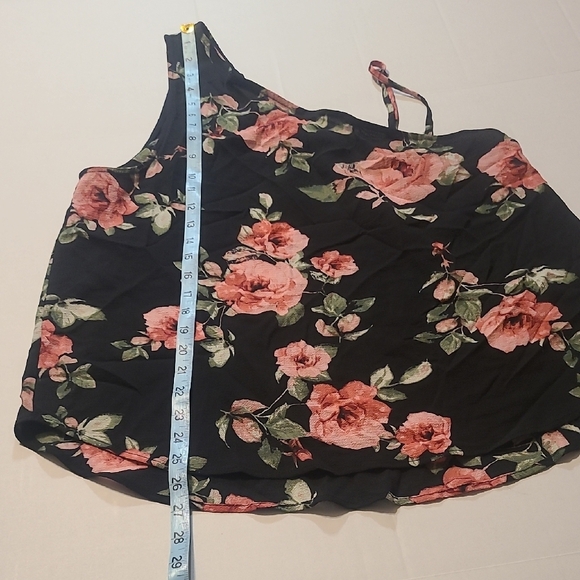 Seven Sisters Womens Floral Black One-Shoulder Top Adjustable Strap Large NWT - Picture 7 of 8